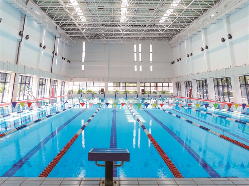 游泳館建筑脫落和濕度有關(guān)嗎？